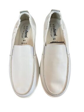VITAFORM Sz 41H Soft White Leather Made for Comfort Loafer Slip On Women’s | NWT